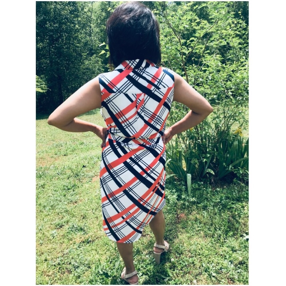 👛 Sleeveless Summer Button Down Shirt Dress - Picture 5 of 8